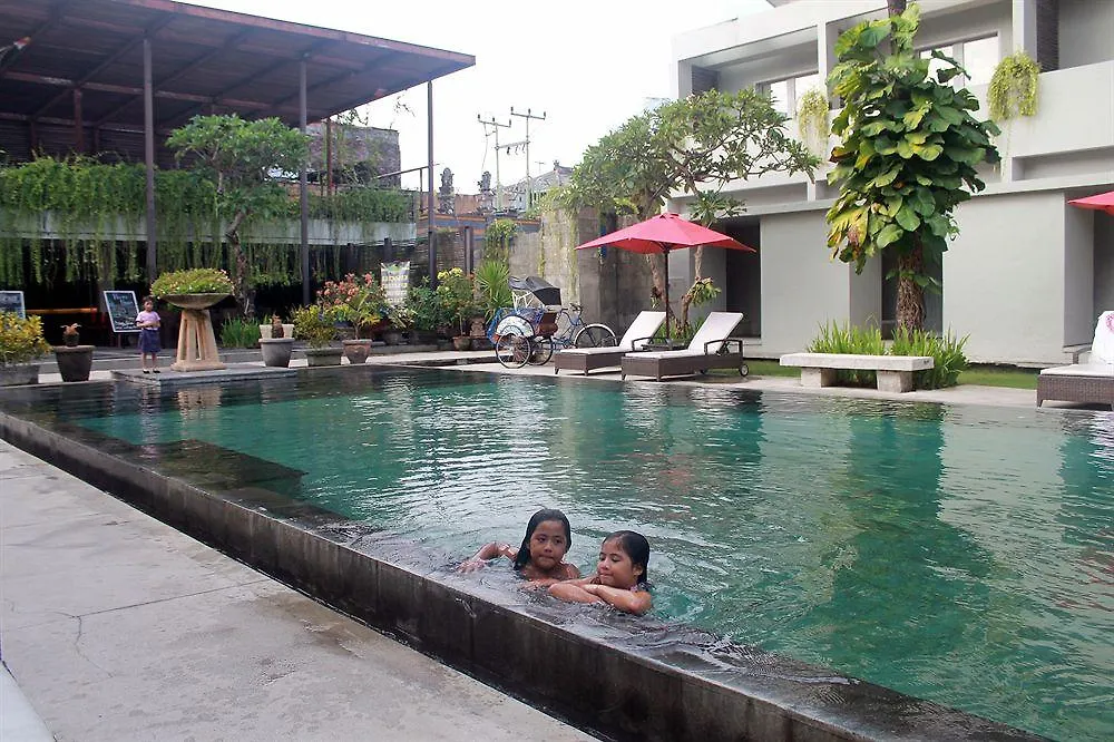 Oyo Flagship 760 Oasis Kuta Hotel Kuta